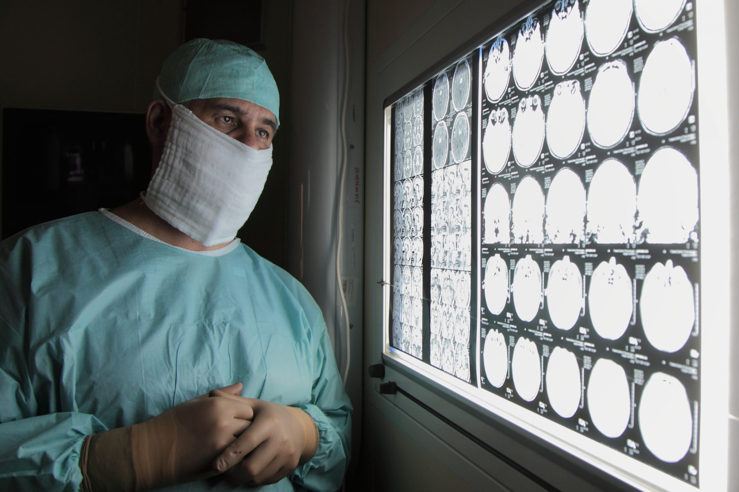 Выписывает онколог